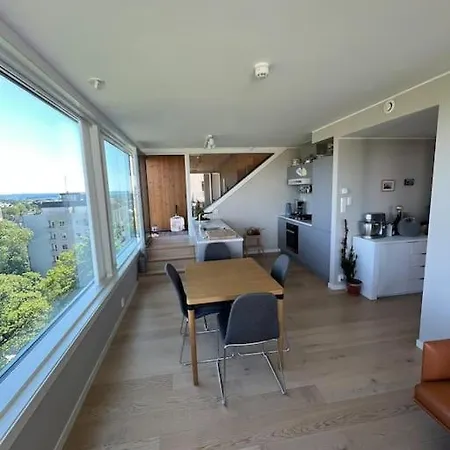 Leilighet Penthouse W/view, Private Rooftop, Jacuzzi, Parking
